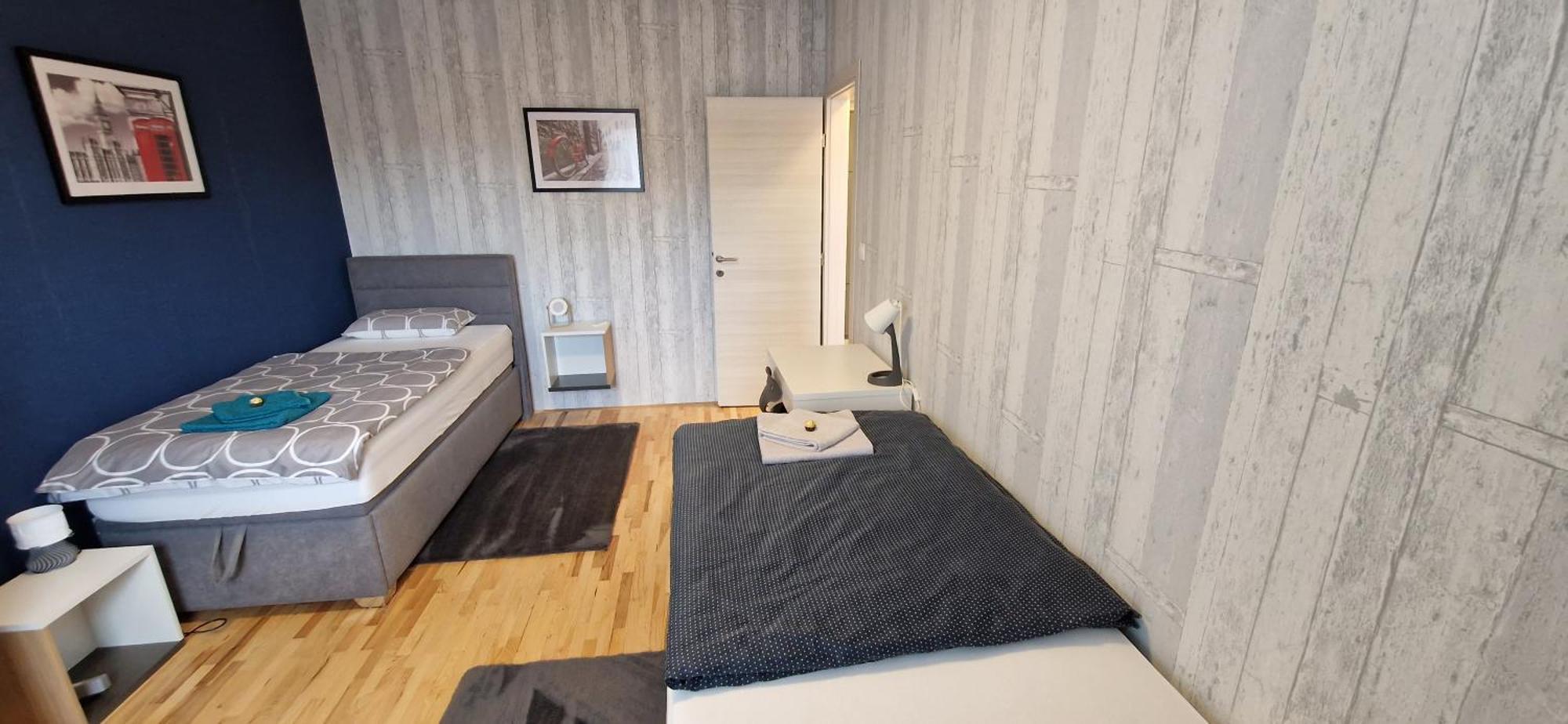 Apartman Plum - Self Check In, Free Parking โอซีเยก ภายนอก รูปภาพ